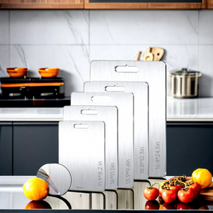 Ensemble de 3 planches <span class=keywords><strong>à</strong></span> <span class=keywords><strong>découper</strong></span> rectangulaires en acier inoxydable de haute qualité en titane pur Ensemble de 3 pour cuisine restaurant Nouveau - Product Image 1