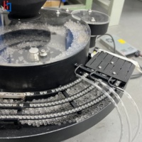 Mangeoire vibrante anti-poussière à fréquence de taille personnalisable Tri de composants électroniques d'un an pour un environnement sans poussière