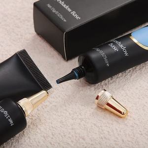 <span class=keywords><strong>Base</strong></span> de Fard à <span class=keywords><strong>Paupières</strong></span> Luxe Mat en Tube – 10 Couleurs, Sans Cruauté Animale, Correcteur de Couleur, Longue Tenue, Anti-Creux - Product Image 3