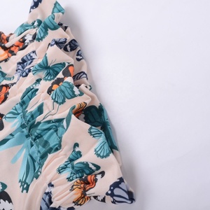 Pantalones Cortos de Bebé para Niñas, Tejidos, Casuales, con Estampado Floral, Cintura Media Elástica, con Diseño de Mariposa - Product Image 3