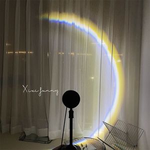 Lámpara Proyector Luna USB, Luz Ambiental de Escritorio, Luz Nocturna con Efecto Arcoíris, Decoración para Dormitorio, Regalo - Product Image 1