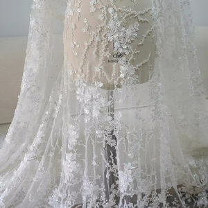 Especiales Nueva flor tridimensional Nail Bead Industria pesada Bordado Bead Lentejuelas Tela de encaje para vestidos de novia Niños - Product Image 1