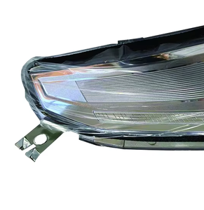 อะไหล่ตัวถังรถบรรทุก VOLCAR อะไหล่รถยนต์ ระบบไฟรถยนต์ ไฟมุมขวาสำหรับ FH5 84224117 8447446 8447448 84415098 - Product Image 3