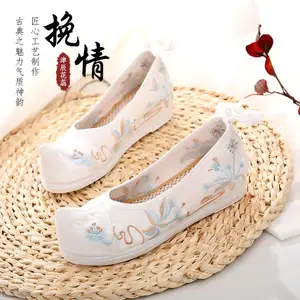 Grosir Sepatu Hanfu Datar Tradisional China Wanita Gadis Modern dengan Seni