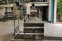 Intercepteur de graisse automatique en acier inoxydable, séparateur d'eau et d'huile pour le traitement des eaux usées de cuisine avec système de pompe de levage