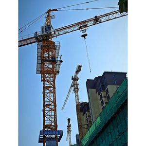 Grúa Torre Plana N6012-6A de 6 Toneladas para Uso en Construcción, Proyectos en el Extranjero, Servicio de Ciclo Completo, Larga Vida Útil, Sin Preocupaciones, Alto Rendimiento - Product Image 3