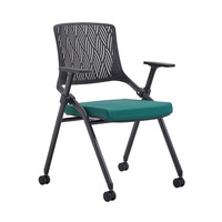 Chaise de conférence pliable personnalisée en maille avec roulettes, accoudoirs empilables et dossier confortable pour personnel et étudiants en salles de conférence