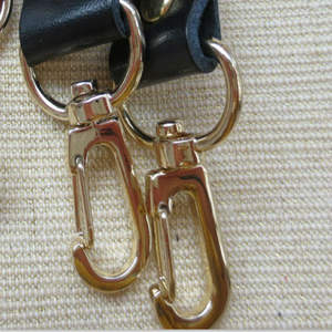 Bolso de cuero de vaca con asa, hebilla colgante, correa para el cinturón, color marrón y negro, 40cm, venta al por mayor - Product Image 3