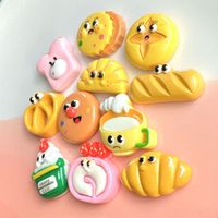 Breloques en résine en forme de pain, dessins animés, nourriture, décoration DIY pour coque de téléphone, chaussures