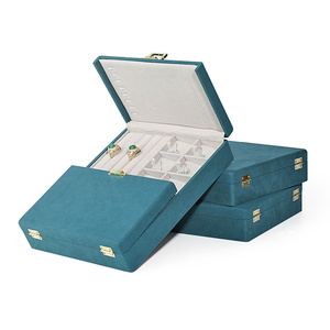 Boîtes de rangement pour bijoux de luxe en cuir haut de gamme, empilables, avec grille de rangement en bois, style minimaliste pour voyage - Product Image 2