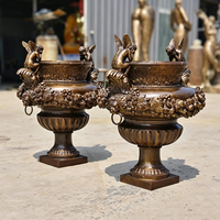 Macetero Urna de Bronce Fundido Grande Personalizado con Ángel Querubín para Jardín y Proyectos Hoteleros, Estatua Clásica Ornamentada para Macetas, Fabricante