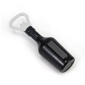 Abridor de Botellas Magnético para Refrigerador, con Forma de Corazón para Bodas, Personalizado en Resina, Abridor de Botellas de Champán Magnético - Product Image 5