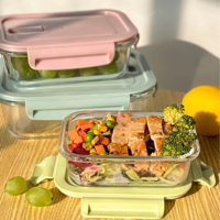 Conteneur de stockage alimentaire en verre rond de 620 ml avec couvercle bleu anti-fuite pour la préparation des repas et le stockage en cuisine