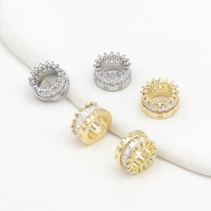 Perles d'espacement rondes en cuivre plaqué or 18 carats avec zircon, accessoires de bijoux DIY pour la fabrication de bracelets - Product Image 1