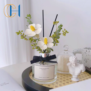 C & H 2023 Ins popüler cam şişe çiçek sopa kamış difüzörler Set ev dekor lüks koku bahar kamış difüzör kutusu - Product Image 6