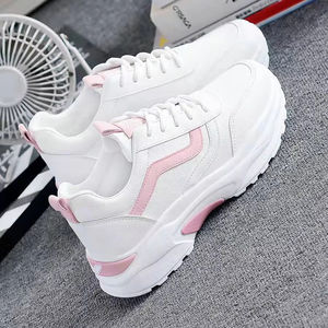 รองเท้าผ้าใบสำหรับผู้ชายรองเท้าวิ่ง - Product Image 1