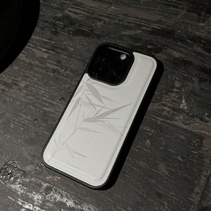 Funda Protectora para Teléfono con Correa Plegable de TPU+PC Estilo Chino Original para 15/14/13 Pro/i17pro max, Diseño de Astronauta - Product Image 5