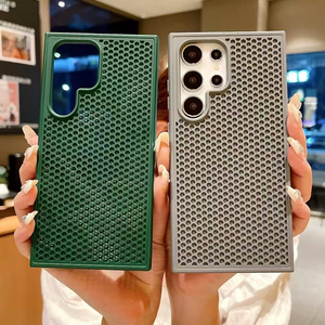 Funda de teléfono móvil con diseño de rejilla de disipación de calor celular para <span class=keywords><strong>Samsung</strong></span> <span class=keywords><strong>S</strong></span> 24 25 Plus, funda a prueba de golpes para Iphone 16 Pro Max 15 Plus - Product Image 1