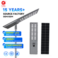 Vente en gros usine : Lampadaire solaire tout-en-un intelligent à commande lumineuse, avec panneau solaire intégré pour l'éclairage de chantier