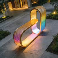 Lumière paysagère LED RGB à double cadre moderne (acier inoxydable + acrylique perforé) IP65 étanche pour éclairage commercial de place publique