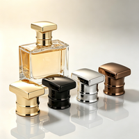 Vente en gros de bouchons de parfum rectangulaires de luxe en or, forme carrée, design personnalisé pour flacon de parfum en verre