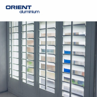 Fenêtre à persiennes en aluminium, cadre en aluminium, verre, volets réglables, fenêtre en aluminium Naco, verre à persiennes