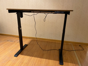 Cadre en fer à moteur unique de bureau à hauteur réglable électrique double moderne pour le bureau ou la maison - Product Image 4