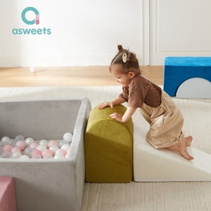 Asweets Aire de Jeu Intérieure Moderne, Design aux Couleurs Chaudes, S'adapte à Toute Pièce, Espace de Jeu Carré pour Enfants, Piscine à Balles en Mousse - Product Image 1
