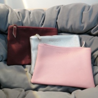 Sac à main en cuir à motif de litchi en imitation cuir, maquillage à plat personnalisé, sac à main élégant de dame à la mode, vente en gros à fermeture éclair en métal