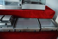 Réfrigérateur intelligent à porte simple de 600 L avec écran thermostatique pour buffet