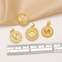 ASJEWELRY Pendentif Bébé Marie en Cuivre Plaqué Or avec Zircon Cubique et Coquillage, Breloques Religieuses pour Collier, Fournitures de Fabrication de Bijoux DIY pdtc074