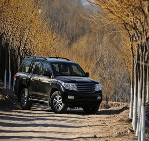 Toyota L C <span class=keywords><strong>VX</strong></span>-R 4.7 <span class=keywords><strong>V8</strong></span> Automática SUV Usada Barata de 2007 - Product Image 3