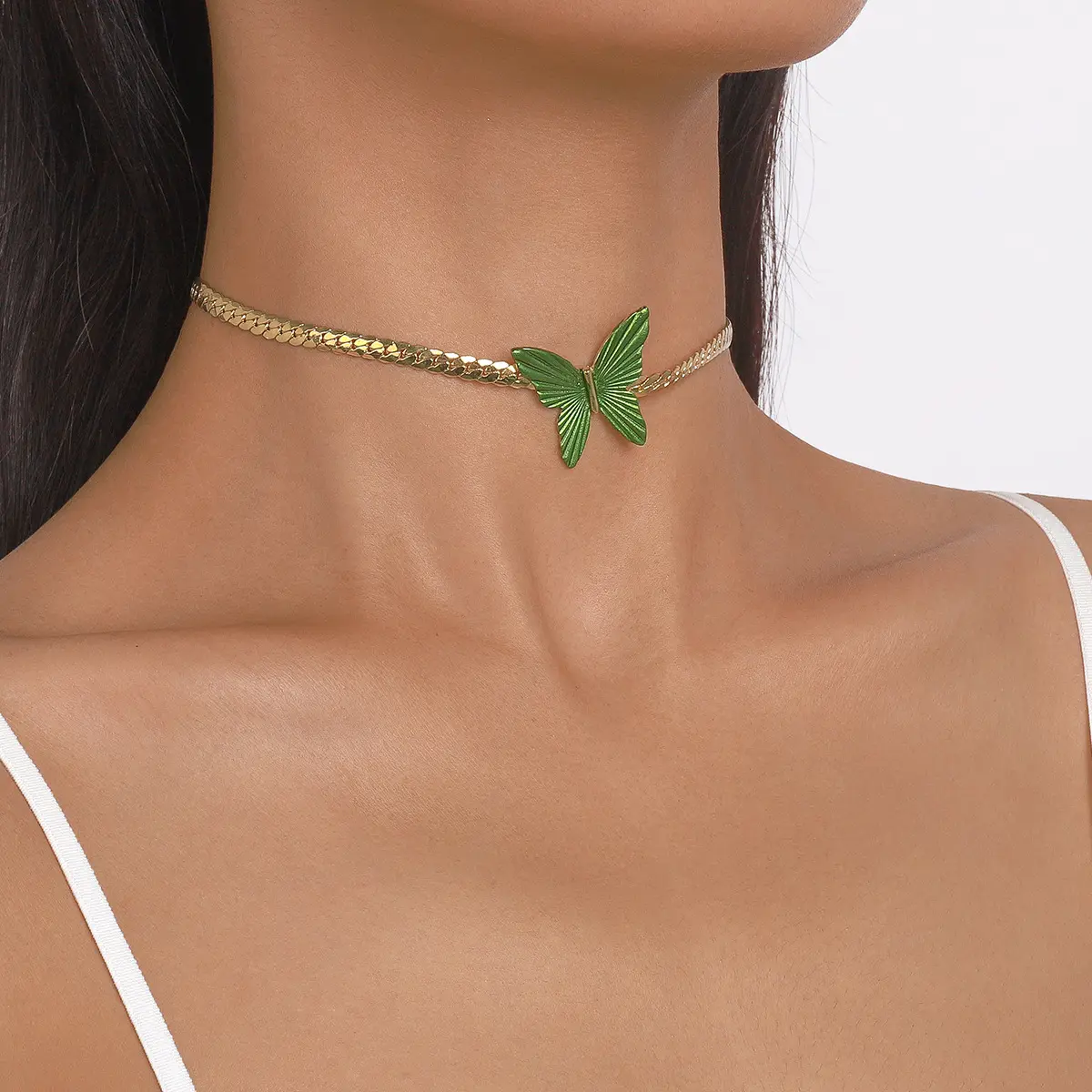 Sexy moderne Schmetterling Halsreif süße und elegante Stil Halskette Anhänger kleine Geometrie Halskette für Frauen