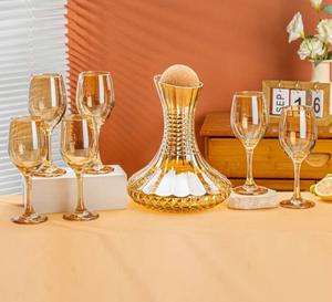 <span class=keywords><strong>Carafe</strong></span> à vin en cristal avec 6 tasses avec couvercle et <span class=keywords><strong>filtre</strong></span> en acier inoxydable, design élégant et facile à verser, aérateur de vin, cadeaux de vin - Product Image 3
