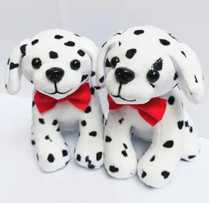 Stok Lucu Dasi Kupu-kupu Dalmatian Mainan Anjing Mewah Jual Panas Produk Tunggal Duduk Mainan Anak Anjing Mewah Hadiah Aktivitas TK