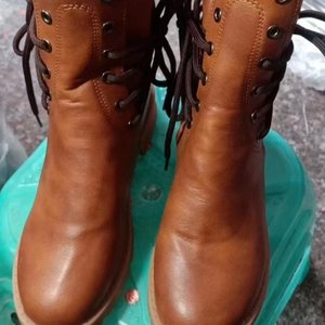 Botas de estilo vaquero occidental de talla grande para mujer, novedad de otoño e invierno 2026, botas de motociclista con remaches, estilo de moda. - Product Image 5