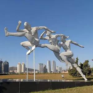 Outdoor Park Decoratie Levensgrote Atletiek Man Standbeeld Metalen Carfts Atleten Sportmans Sculptuur