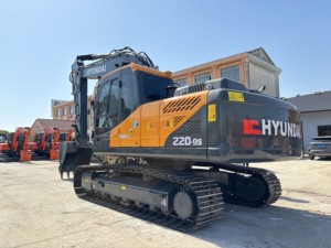99% nouveau modèle lourd d'excavatrice Hyundai HX220S 2023 de 5 tonnes avec composants d'origine de moteur - Product Image 5
