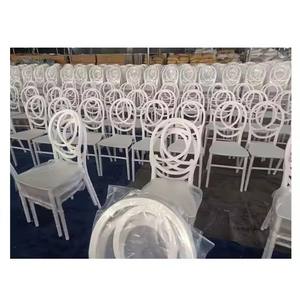 Chaises de banquet empilables modernes en plastique doré et argenté, style Chiavari Tiffany, pour hôtel - Product Image 6