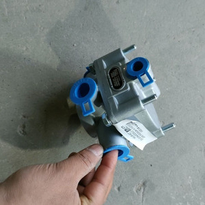 Nueva Válvula de Relé de Freno de Aire <span class=keywords><strong>a</strong></span> Prueba de Fugas de 5 Orificios 1419335676001 para el Sistema de Frenos de Camiones Foton Auman - Product Image 4