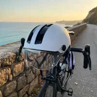 Casque intelligent de haute qualité pour vélo, équipement de conduite urbaine pour adultes avec écran détachable, casque de cyclisme pour la sécurité nocturne, casque de vélo