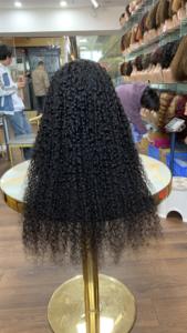 Perruque Pixie Curl 12A de 24 pouces avec une dentelle transparente 13x4 pour un look impeccable - Product Image 5