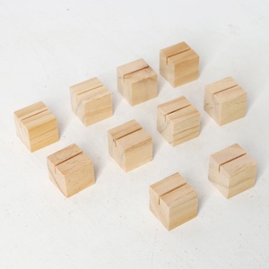 10-Pack Pin Bureau Calendrier Carte Postale <span class=keywords><strong>Bloc</strong></span> En Bois Stand Bureau <span class=keywords><strong>Note</strong></span> Carte De Visite <span class=keywords><strong>Photo</strong></span> Message Bois Clip Stand Base Affaires - Product Image 3