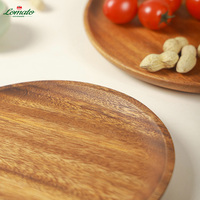 Vente en gros de set de table en bois d'acacia motif végétal assiettes de service à faible quantité minimale de commande pour la maison cuisine restaurant