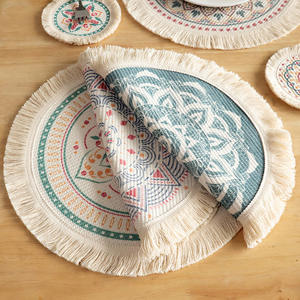 แผ่นรองจานพิมพ์ลายสไตล์โบโฮทรงกลมพร้อมพู่ห้อย ซักล้างได้ ของตกแต่งบ้าน ชุดแผ่นรองจานและที่รองแก้ว - Product Image 5