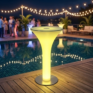 Table haute et chaises en plastique modernes à LED pour <span class=keywords><strong>bar</strong></span> à domicile et utilisation en discothèque d'hôtel - Product Image 2