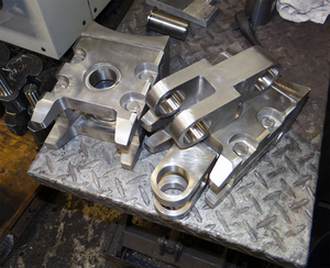 <strong>Metal</strong> Spare <strong>Part</strong>, CNC Machining <strong>Machinery</strong> <strong>Part</strong> for Communication Device - Product Image 2