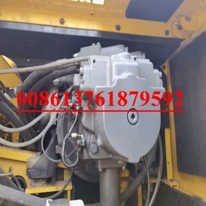 Excavatrice sur chenilles KOMATSU PC450-8 de 45 tonnes utilisée avec des composants de moteur principal et de pompe de seconde main à bas prix - Product Image 3