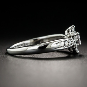 Flower Shape Zircon Inlaid Women Ring Romantic Proposal Daily Banquet Hand Jewelry - Product Image 2