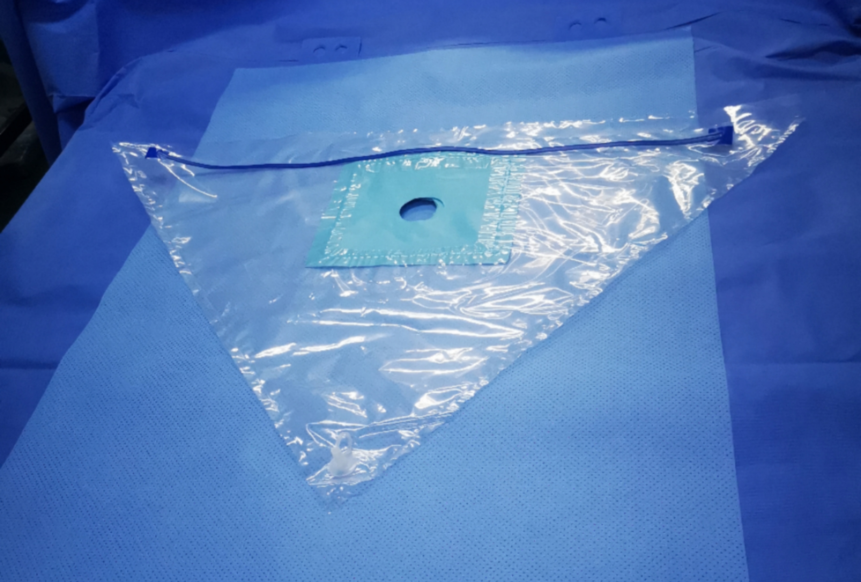 SMS Ophthalmic Drape With Pouch ISO FDA Disposable Eye Drape